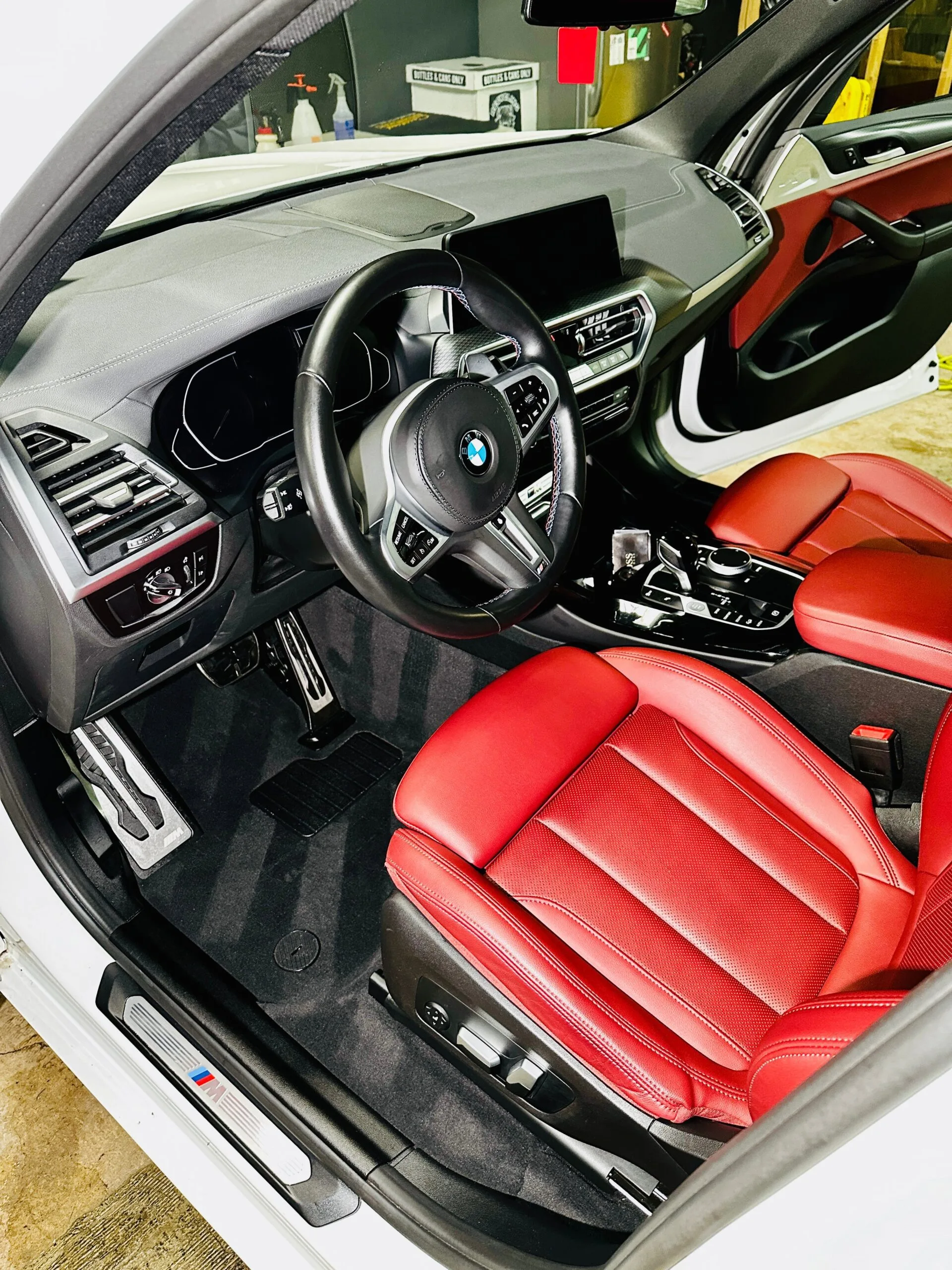 Auto full interior detail services