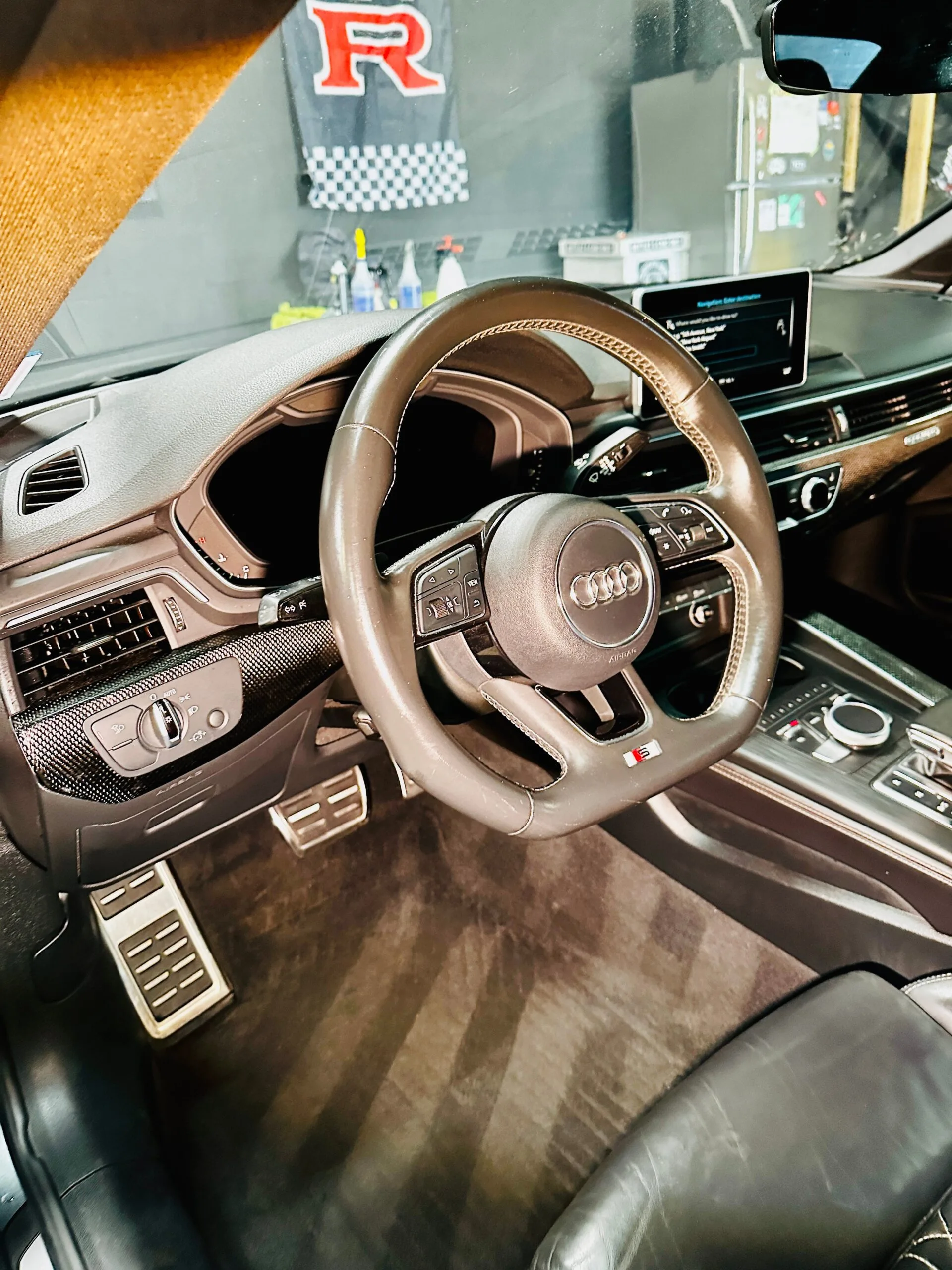Full Interior Detail - Image 3